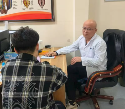 珠海市|男科医师高朋磊：守护男性健康，专业男科诊疗